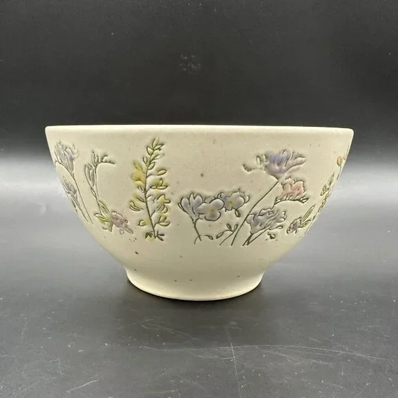 In Homestylez Spring Pressed Garden Flower Cereal Soup Bowl Impressed Floral - Picture 4 of 11